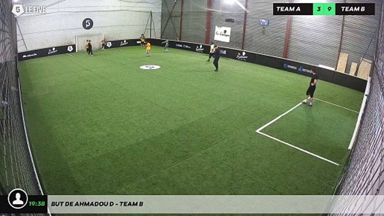 But de Ahmadou D - Team B