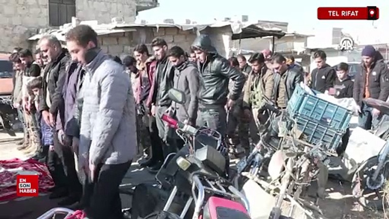 Suriye'de terörden temizlenen Tel Rıfat ilçesinde ilk cuma namazı kılındı