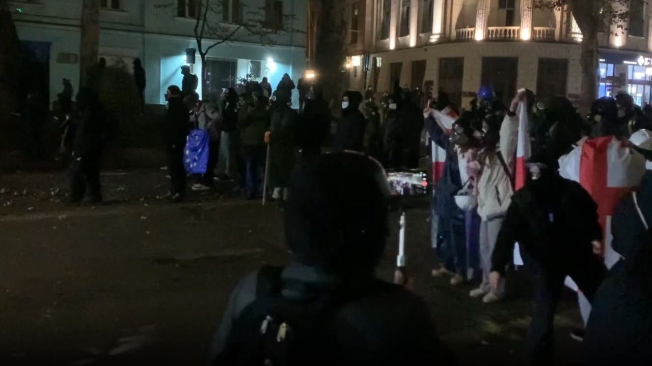 Dramatic footage captures tear gas and fireworks exchange during intense Tbilisi protests