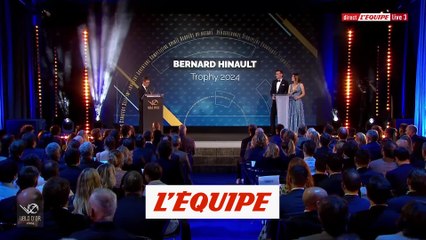 Romain Bardet lauréat du trophée Bernard Hinault - Cyclisme - Vélo d'Or 2024