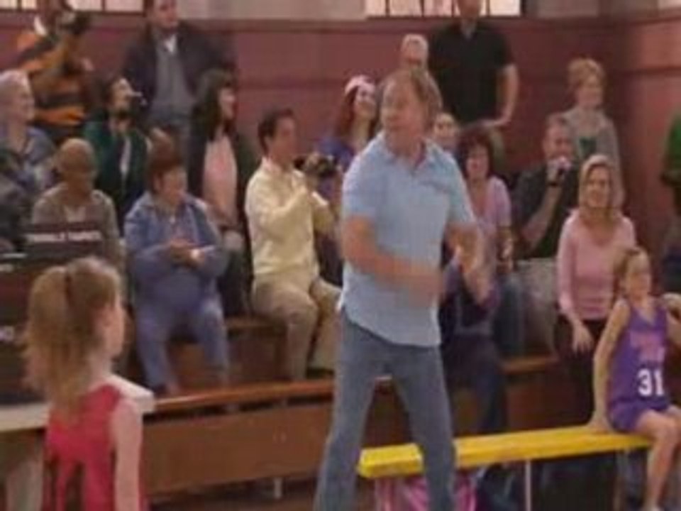 Une Famille presque parfaite 4x17 part 2