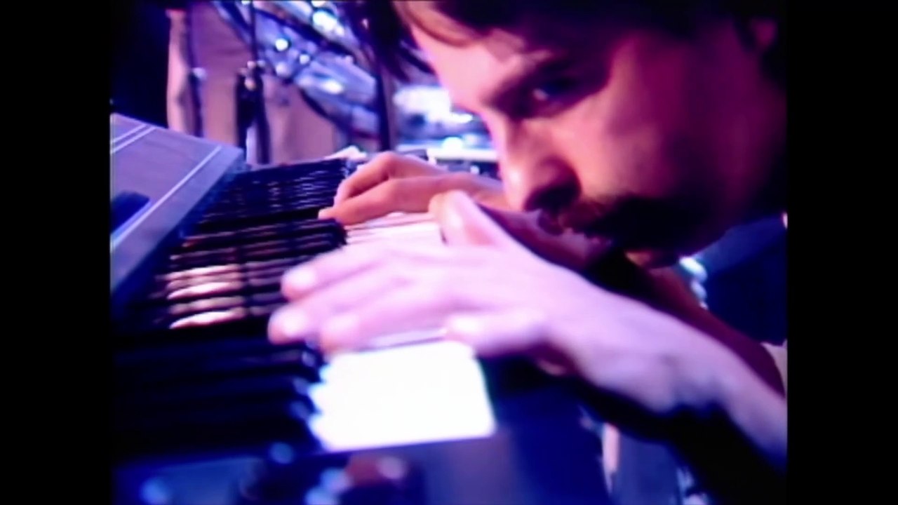 Olivia Newton-John - A Little More Love