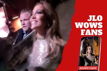 Jennifer Lopez surprises fans when she shows her gratitude and signs autographs for them