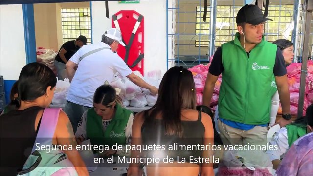 Segunda entrega de paquetes alimentarios vacacionales en el Municipio de la Estrella
