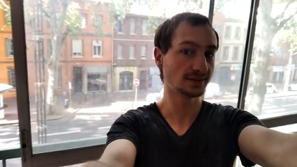 J'ai regardé "Denise Ho, quand son COMING-OUT lui fait tout | L'Effet Papillon" et d'autres vidéos