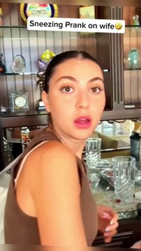 Hilarious Scare Pranks and Funny Clips