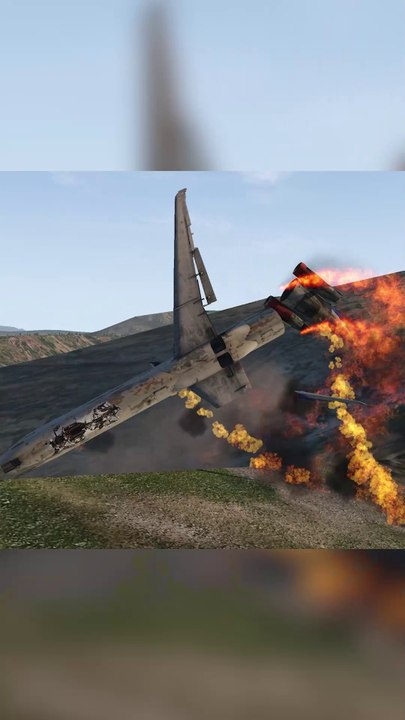 Mountain Catastrophe: Huge Plane Crashes After Takeoff at Calgary International Airport, Canada #aviation #fly #flying #takeoff #aviation #flyinglovers #aviationlovers