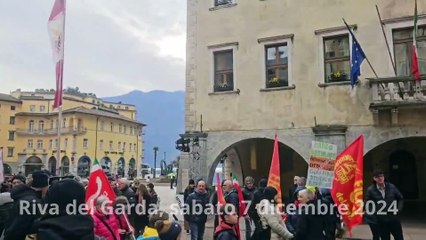 "Intrecci politica e affari: non lasciamo passare una di queste cose"