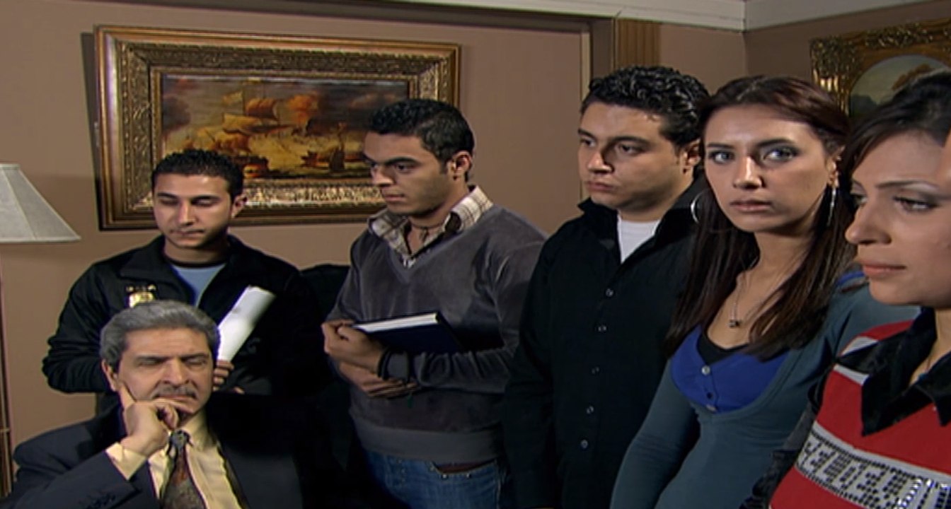 الطلبة كلهم اتجمعو انهم يفضحه اعمال الدكتور فى المحاضرات #البوابة_التانية