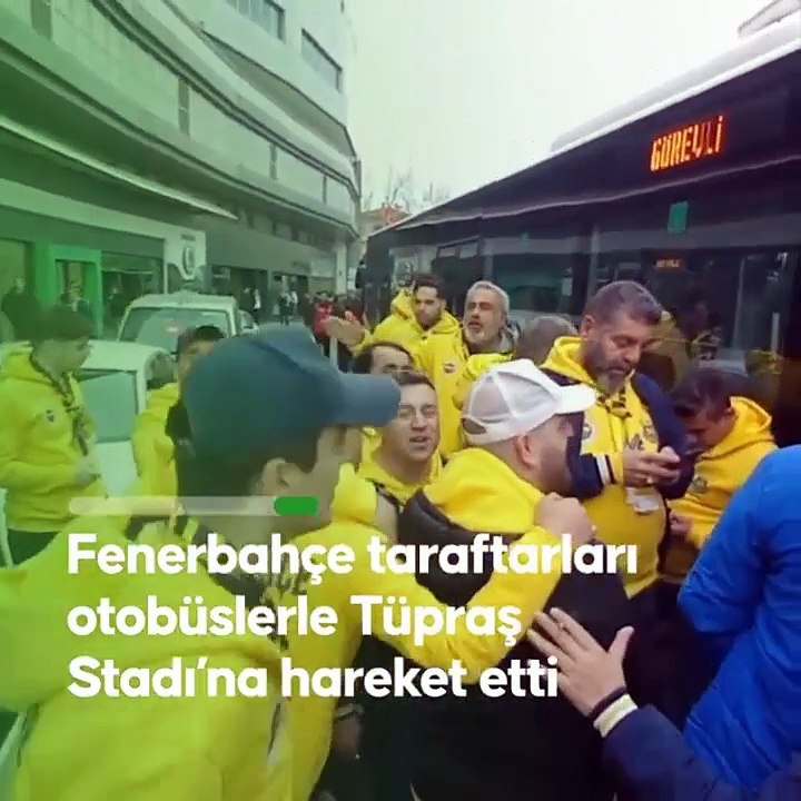 Fenerbahçe taraftarları derbiye gitti