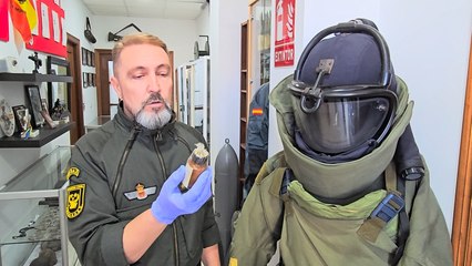 Retiran un material explosivo de varios institutos de Sevilla