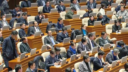 윤석열 대통령 탄핵소추안 폐기...여당 불참에 '투표 불성립' / YTN