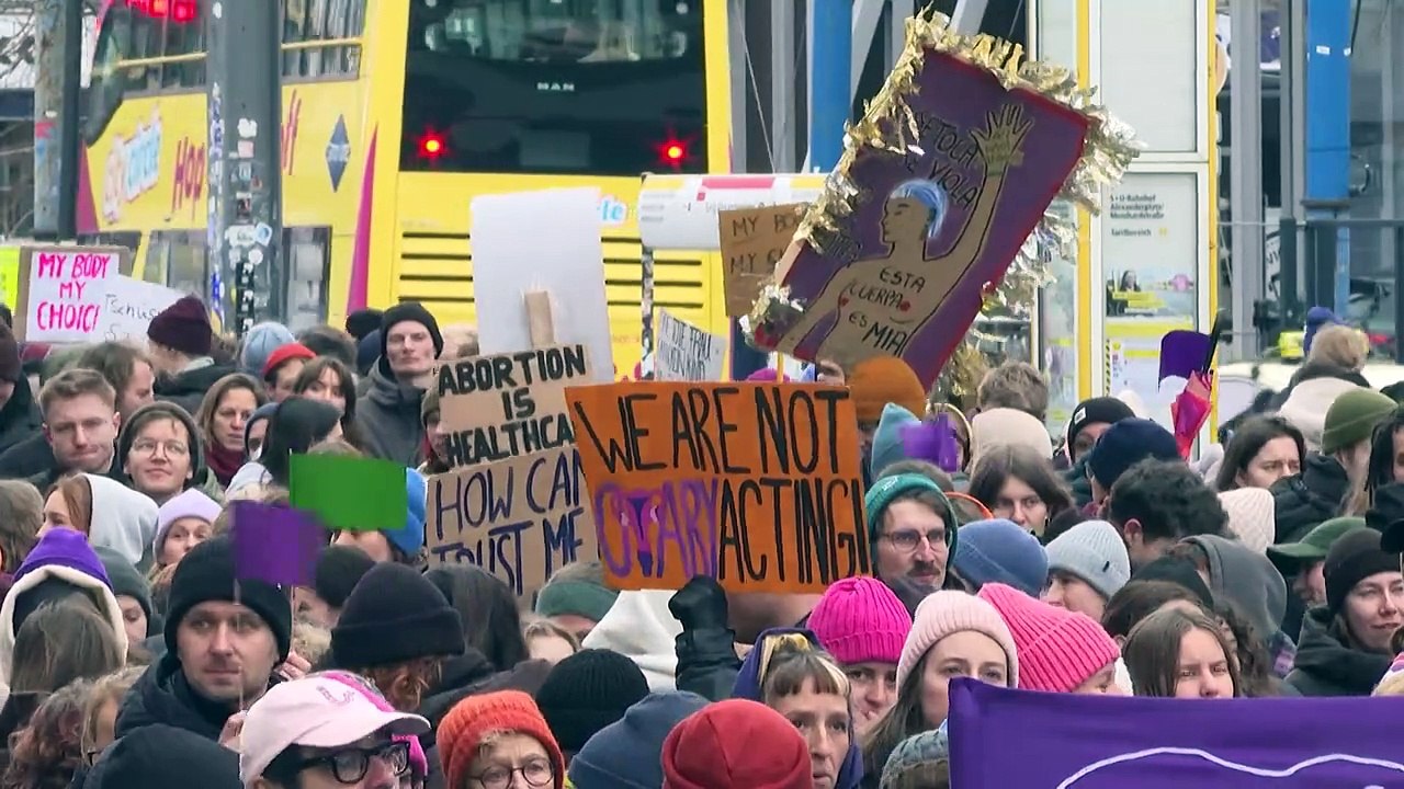 Tausende demonstrieren in Berlin für Liberalisierung des Abtreibungsrechts