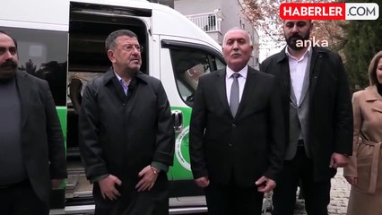 CHP Milletvekili Veli Ağbaba'dan Cemevi'ne Minibüs Bağışı