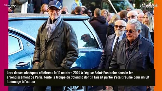 Thierry Lhermitte explique l'ultime cadeau offert à Michel Blanc par la troupe du Splendid : on a fait une gerbe avec marqué...