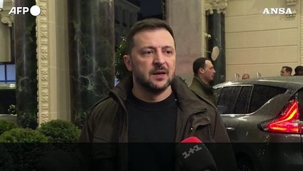 Zelensky:  "Con Trump e Macron incontro buono e produttivo"