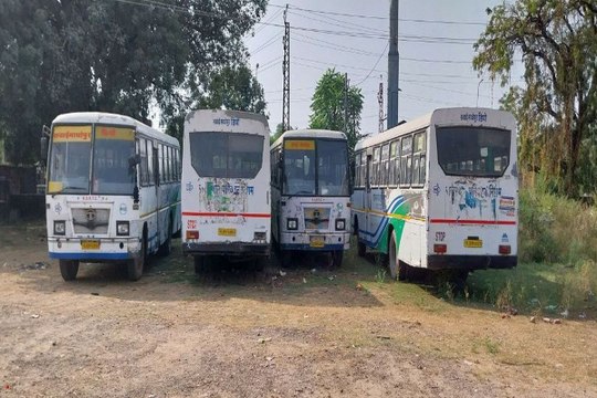 swm: रोडवेज की बसों को फिर चलाएंगे ठेके के ‘सारथी’