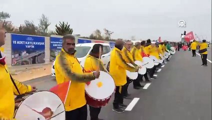 Erdoğan'ın depremzede aileye ziyaretinde duygusal anlar