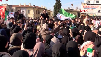 Türkiye'deki Suriyelilerden sevinç gösterileri