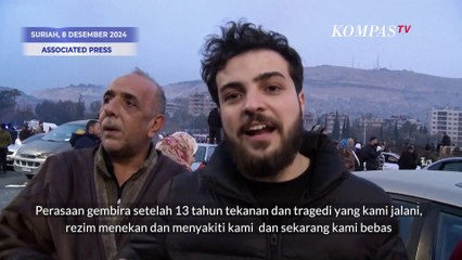 Warga Suriah Merayakan Jatuhnya Pemerintahan Bashar Al-Assad