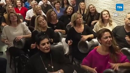 Yoğun iş hayatının stresini darbuka ritimleriyle atıyorlar