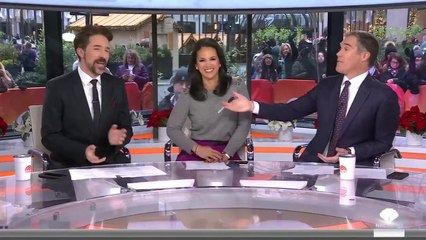 See basketball fans sing ‘Silent Night’ for final minutes of game