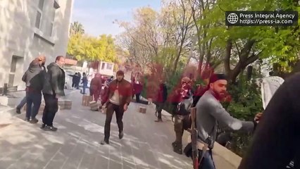 #syrien des braquages par des voleurs à la #Banque_Central_Syrienne après la chute de Damas