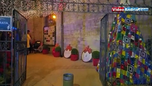 Ad Andria un magico Ufficio Postale di Babbo Natale accoglie tutti i bimbi in Piazza Catuma