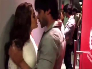 New Bollywood Hot Love Kissing Song _ Huye Bechain pahali Bar Hmane yeh Jana _ Hue Bechain Kissing