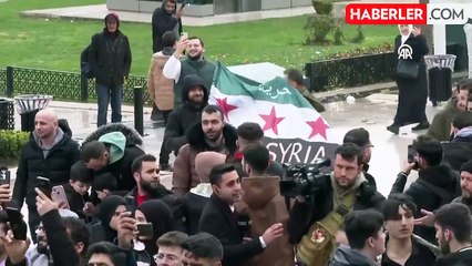 Esad Rejiminin Sonu: Suriyeliler Türkiye'de Kutlama Yaptı