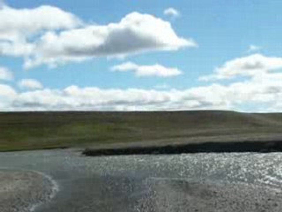 Pêche à la mouche en Terre de Feu avec beaucoup de vent