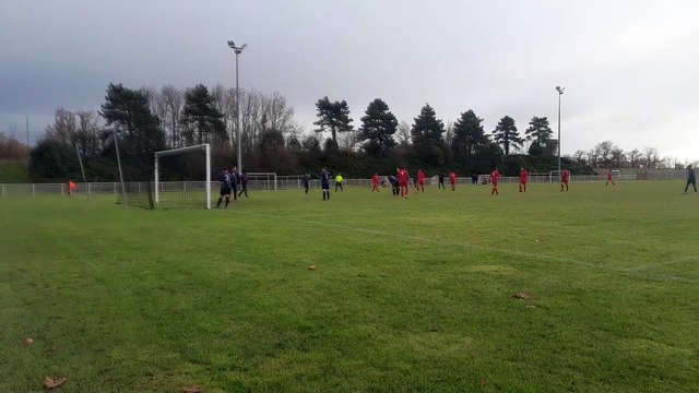 LE POTEAU DE FLORIAN MASSEL AS ST MARCELLOISE VS AS DU PIC DIMANCHE 08 DÉCEMBRE 2024