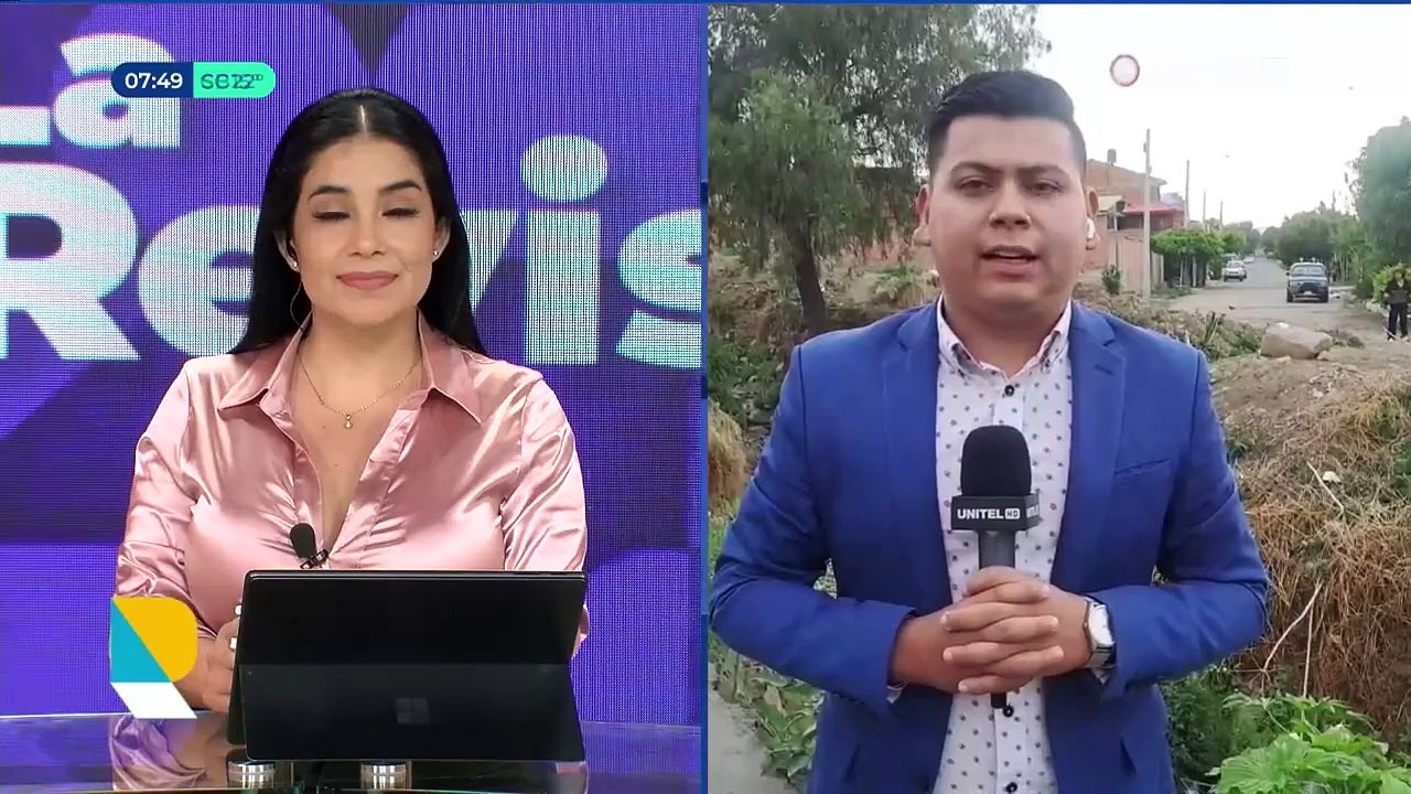 Hundimiento en la capa asfáltica pone en alerta a vecinos de Villa Taquiña