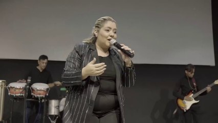 Aluska Santos • Vem Senhor( Cover) - Forró Gospel