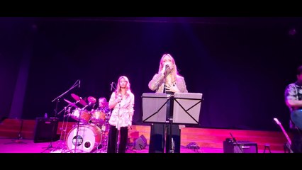 Blues e Outros Tons - The Show Must Go On (Queen)