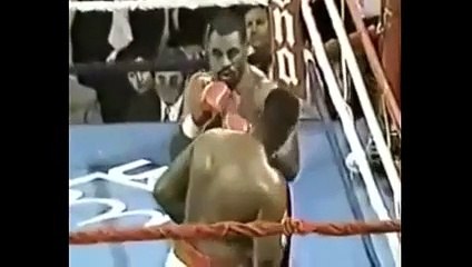Oilver McCall vs Larry Holmes - Showtime PPV 4-8-95
