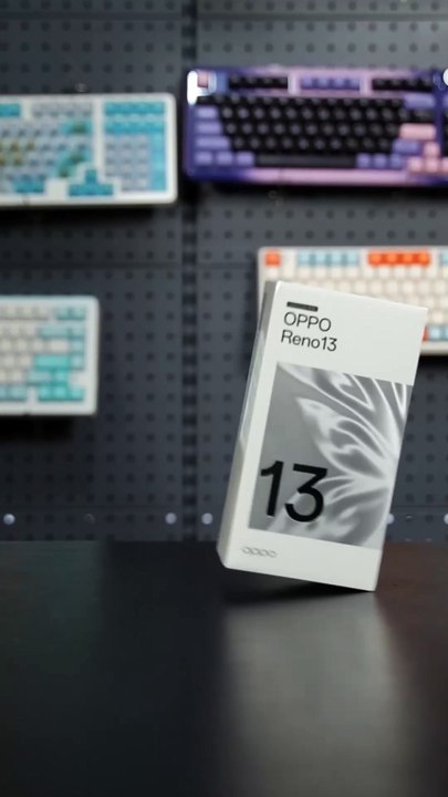 #LATEST Ai #Launched - OPPO Reno13 Unboxed 🤯