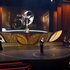 Demet Evgar'dan ödül gecesine damga vuran sözler