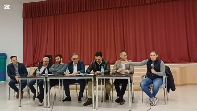 Un vídeo de la plataforma Stop Biogás Mar Menor donde la alcaldesa pedánea de El Mirador (San Javier), Isabel Madrid, rechaza exponer su opinión sobre la plataforma de biogás.