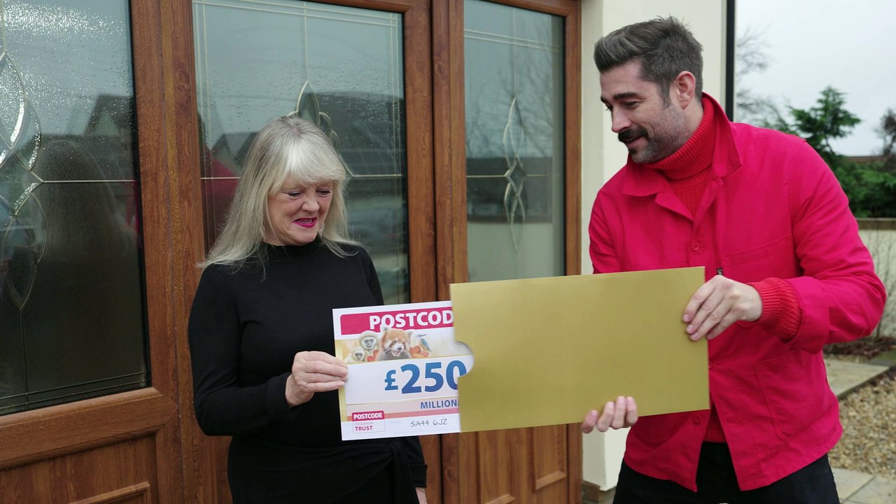 Ceredigion residents win big on Postcode Lottery - video Dailymotion