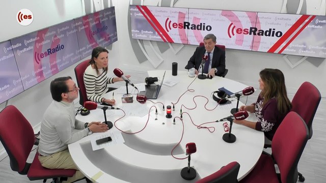 Crónica Rosa: El bebé a la fuga de Alejandra Rubio y Carlo Constanzia