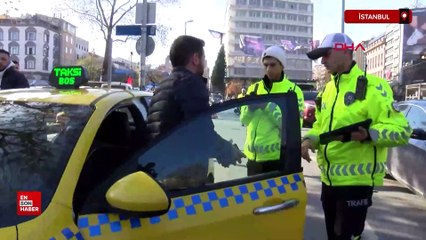 İstanbul'da yolcu gibi taksiye binen polisler kural ihlali yapan şoförlere ceza yazdı
