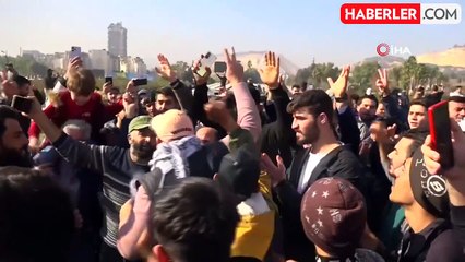 Şam'da Muhaliflerin Zaferi Kutlanıyor