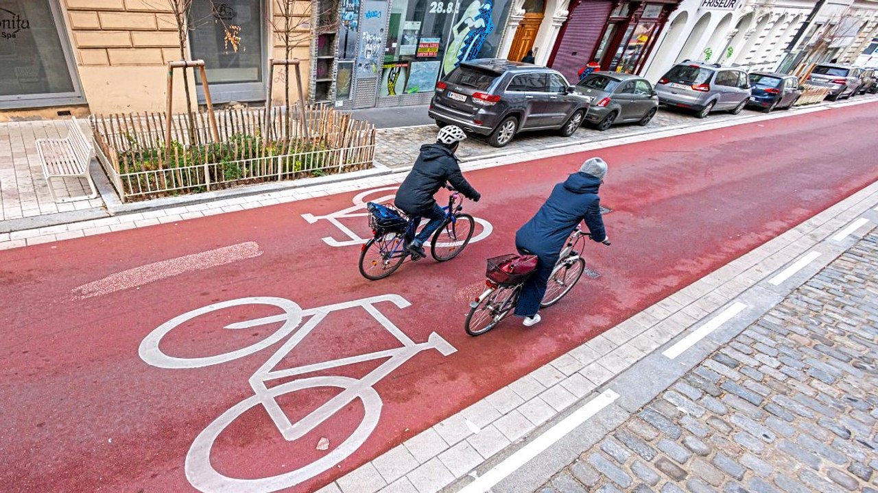 Ist der neue 'Fahrrad-Highway' Argentinierstraße gelungen?