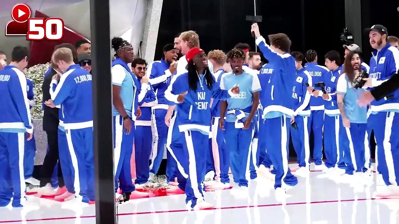 50 YouTubers Fight For 1,000,000 - MrBeast TV