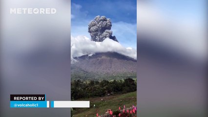 Impressive eruption of the Kanlaon Volcano on Negros Island, Philippines