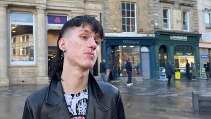 HTW-STORY1B-091224-EF- Roads and rail  travel during the festive period