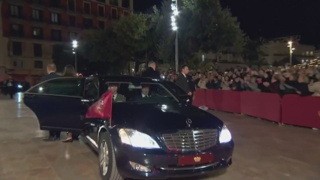 Volvían los Reyes a Valencia y fue impactante: así recibieron a Felipe y Letizia en el funeral por la Dana