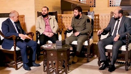 قائد غرفة عمليات المعارضة السورية يجتمع برئيسي حكومتي تسيير الأعمال والانتقالية.. والبشير يتعهد بالتعامل مع الأولويات الحساسة