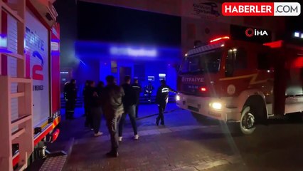 Kocaeli'de Banka Şubesinde Yangın Çıktı